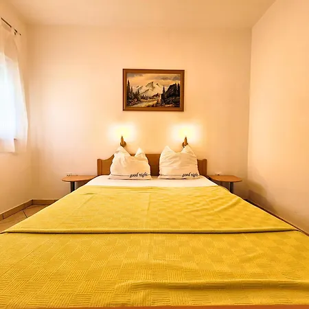 Apartment Jelena
