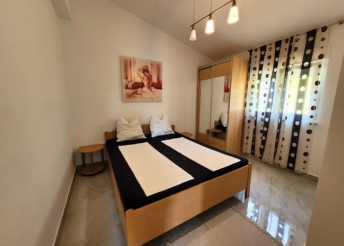 Апартаменты Jelena