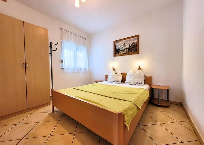 Апартаменты Jelena