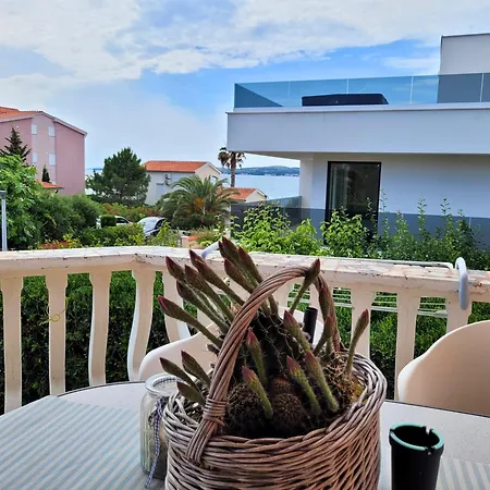 Apartment Jelena *